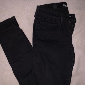 LIGHTLY WORN black jeans